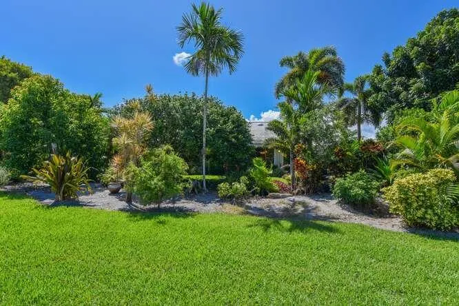 437 French Royale Circle Atlantis, FL 33462