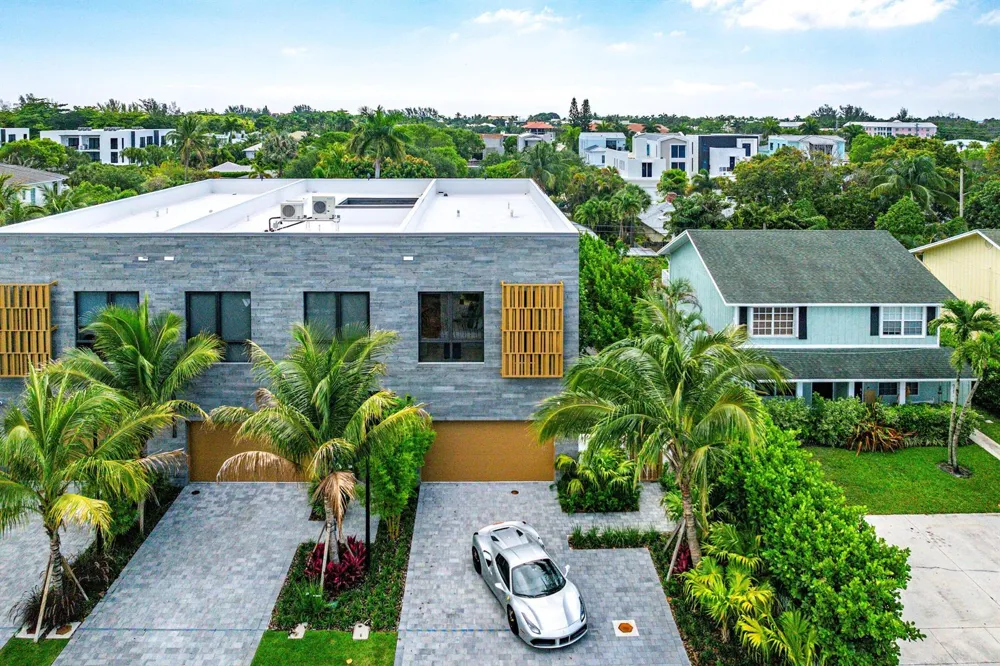 917 NE 8th Avenue Delray Beach, FL 33483