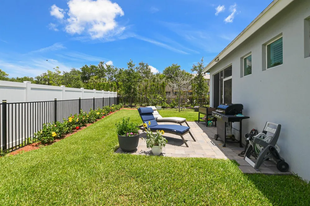 5970 SE Skyblue Circle Stuart, FL 34997