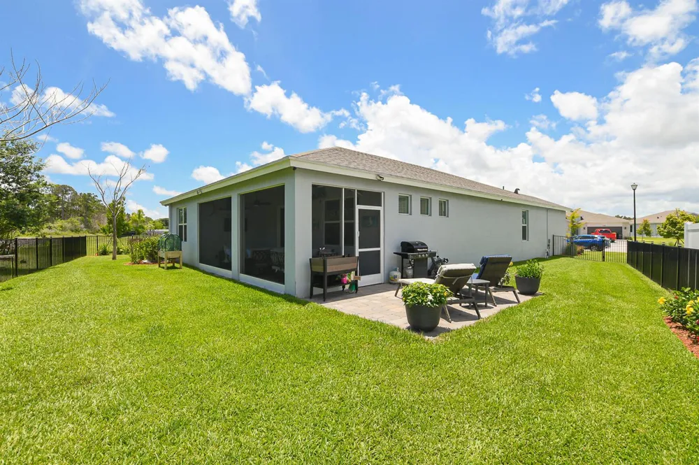 5970 SE Skyblue Circle Stuart, FL 34997