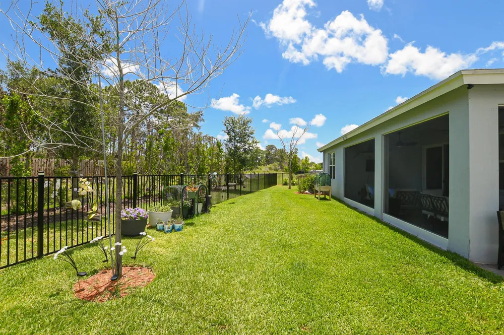 5970 SE Skyblue Circle Stuart, FL 34997
