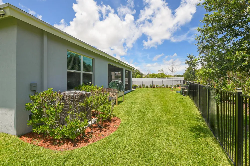 5970 SE Skyblue Circle Stuart, FL 34997