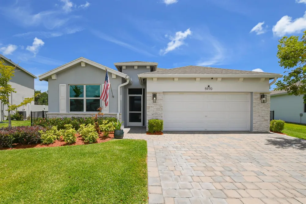 5970 SE Skyblue Circle Stuart, FL 34997