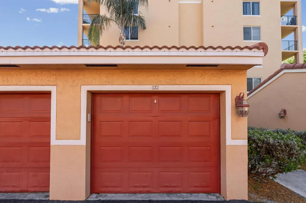 1200 Scotia Drive #403 Hypoluxo, FL 33462