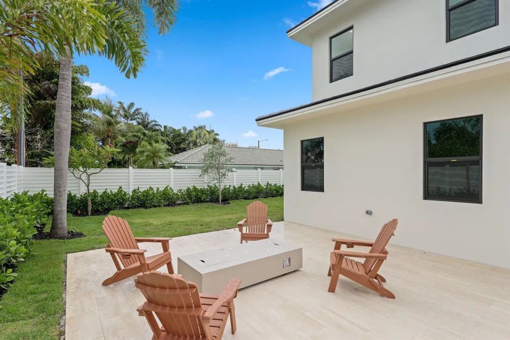 1160 Emerald Drive Riviera Beach, FL 33404