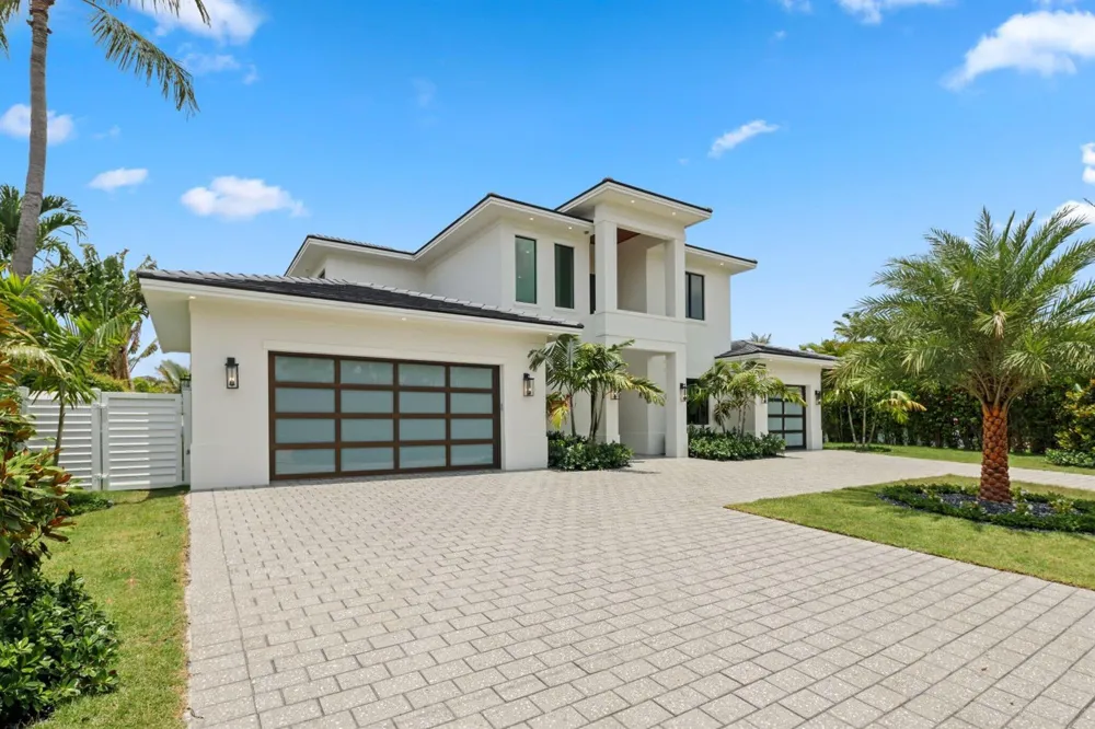1160 Emerald Drive Riviera Beach, FL 33404