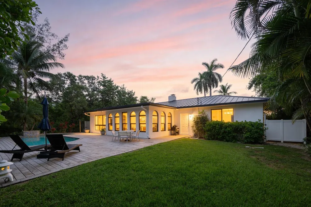 35 Anna Street Ocean Ridge, FL 33435