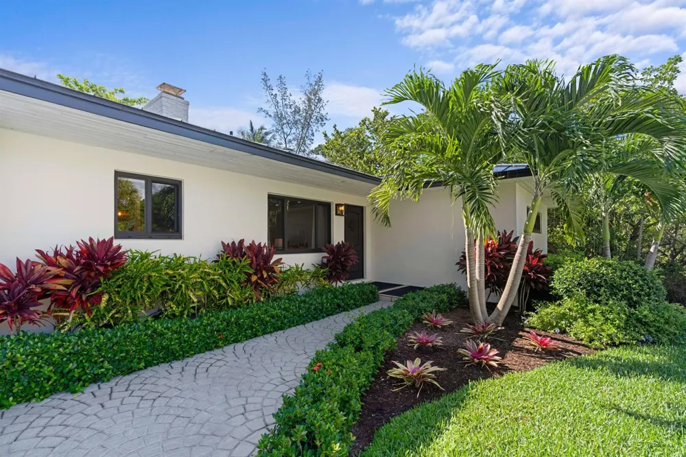35 Anna Street Ocean Ridge, FL 33435