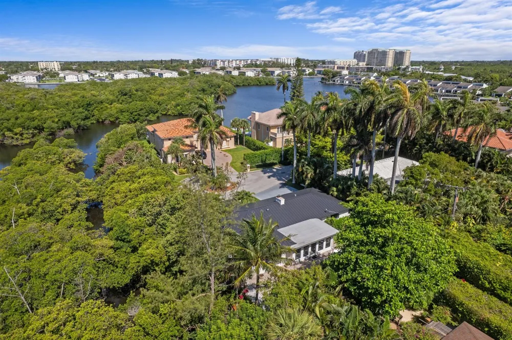 35 Anna Street Ocean Ridge, FL 33435