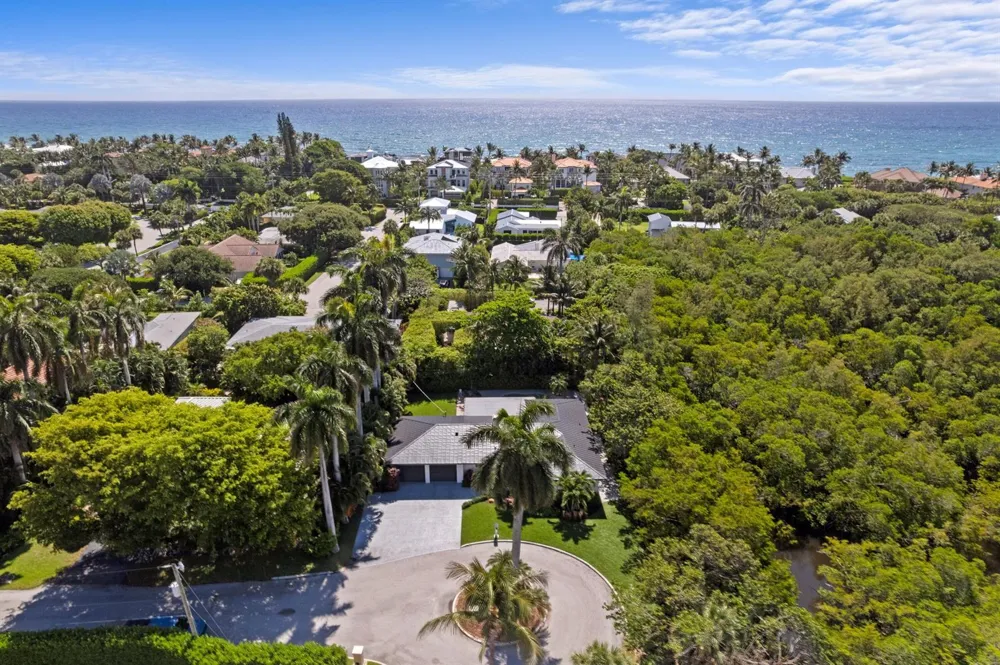 35 Anna Street Ocean Ridge, FL 33435