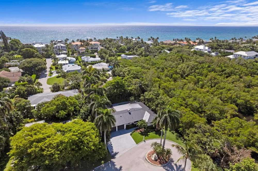 35 Anna Street Ocean Ridge, FL 33435