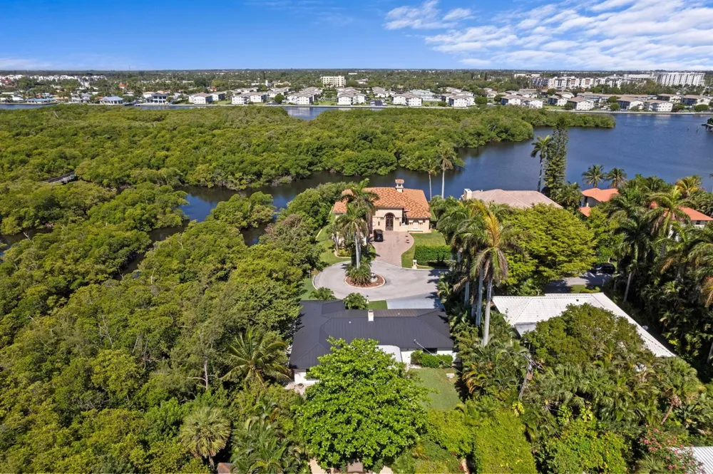 35 Anna Street Ocean Ridge, FL 33435