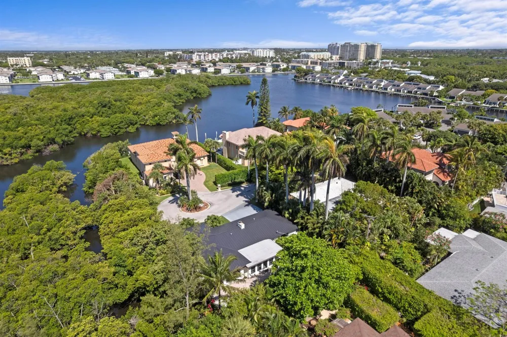 35 Anna Street Ocean Ridge, FL 33435