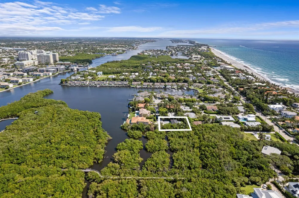 35 Anna Street Ocean Ridge, FL 33435
