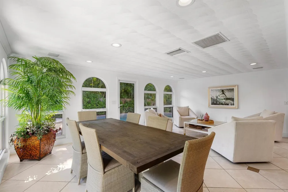35 Anna Street Ocean Ridge, FL 33435