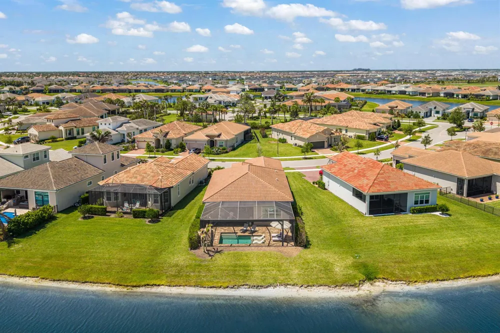 11983 SW Vano Way Port St. Lucie, FL 34987