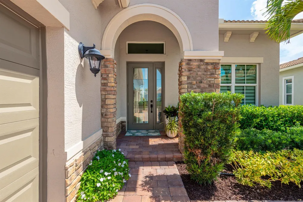 11983 SW Vano Way Port St. Lucie, FL 34987