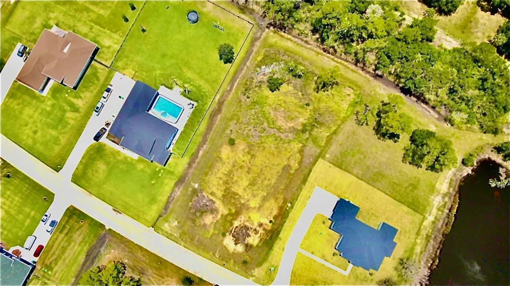 10627 Lighter Wood Lane Fort Pierce, FL 34945