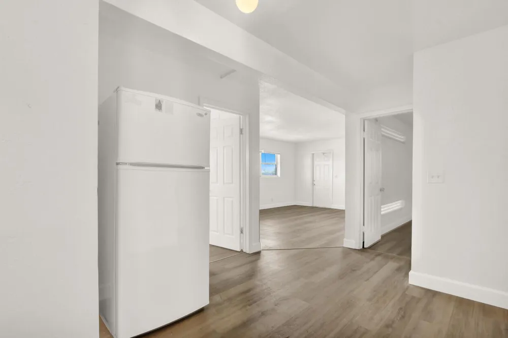 2701 Avenue E Riviera Beach, FL 33404