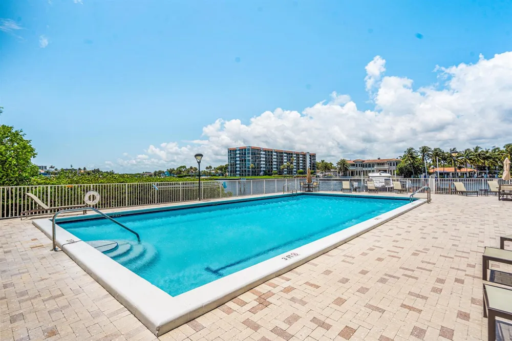 3912 S Ocean Boulevard #612 Highland Beach, FL 33487