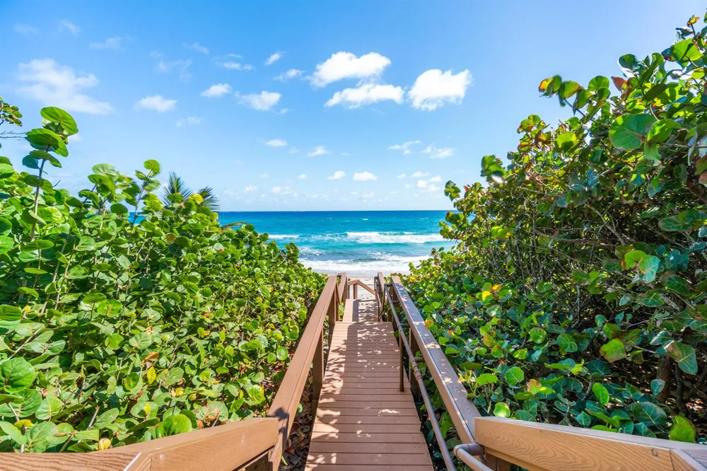 3912 S Ocean Boulevard #612 Highland Beach, FL 33487