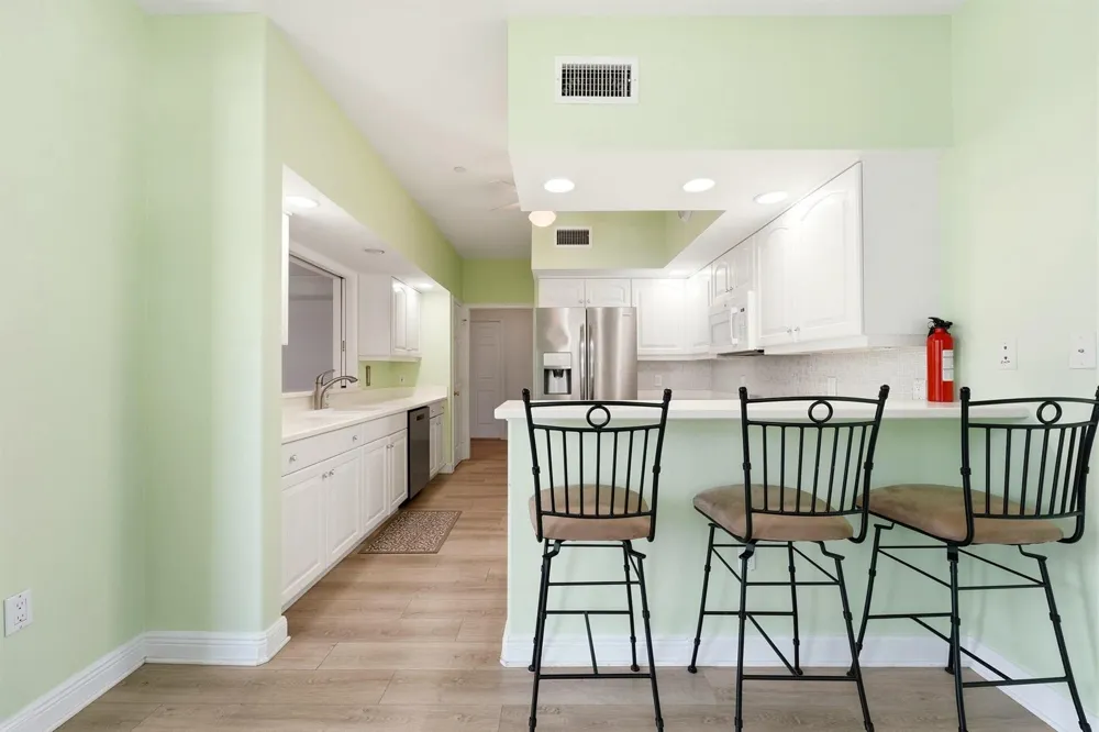 4775 S Harbor Drive #201 Vero Beach, FL 32967