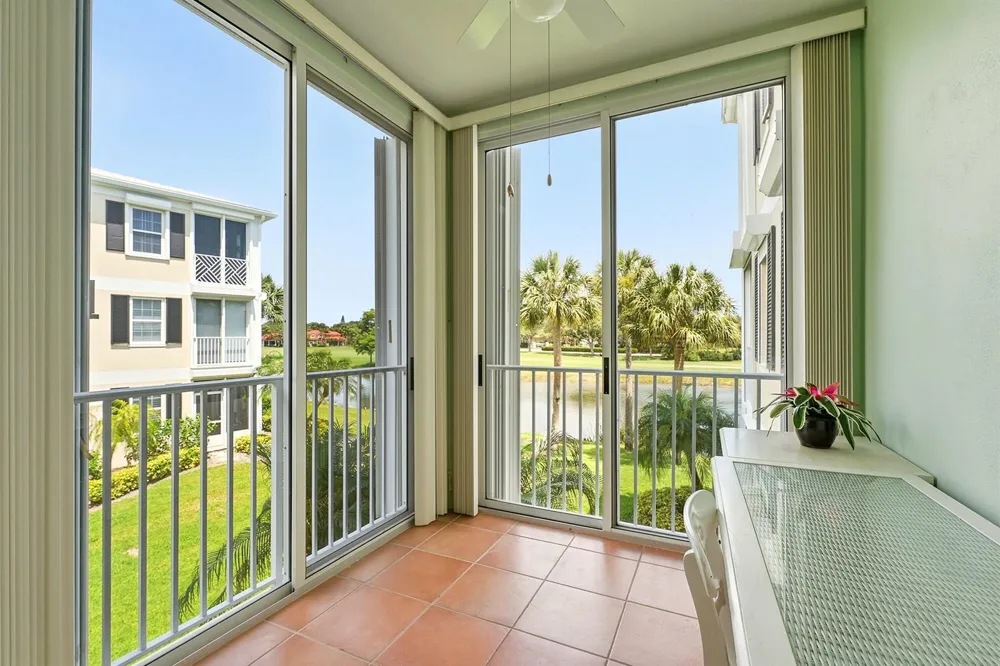 4775 S Harbor Drive #201 Vero Beach, FL 32967
