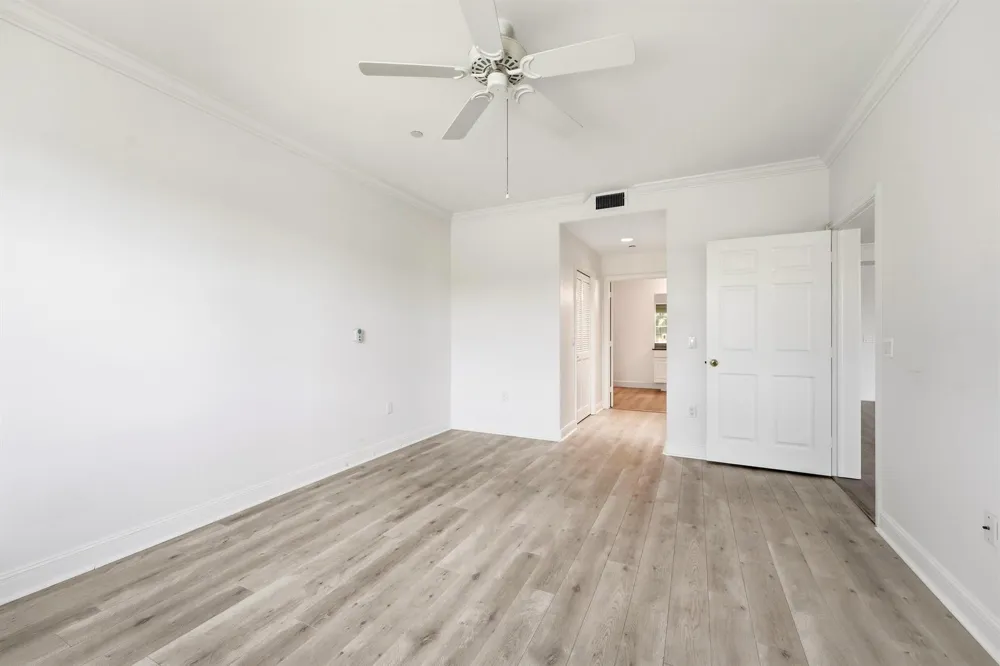 4775 S Harbor Drive #201 Vero Beach, FL 32967