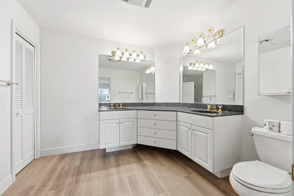 4775 S Harbor Drive #201 Vero Beach, FL 32967