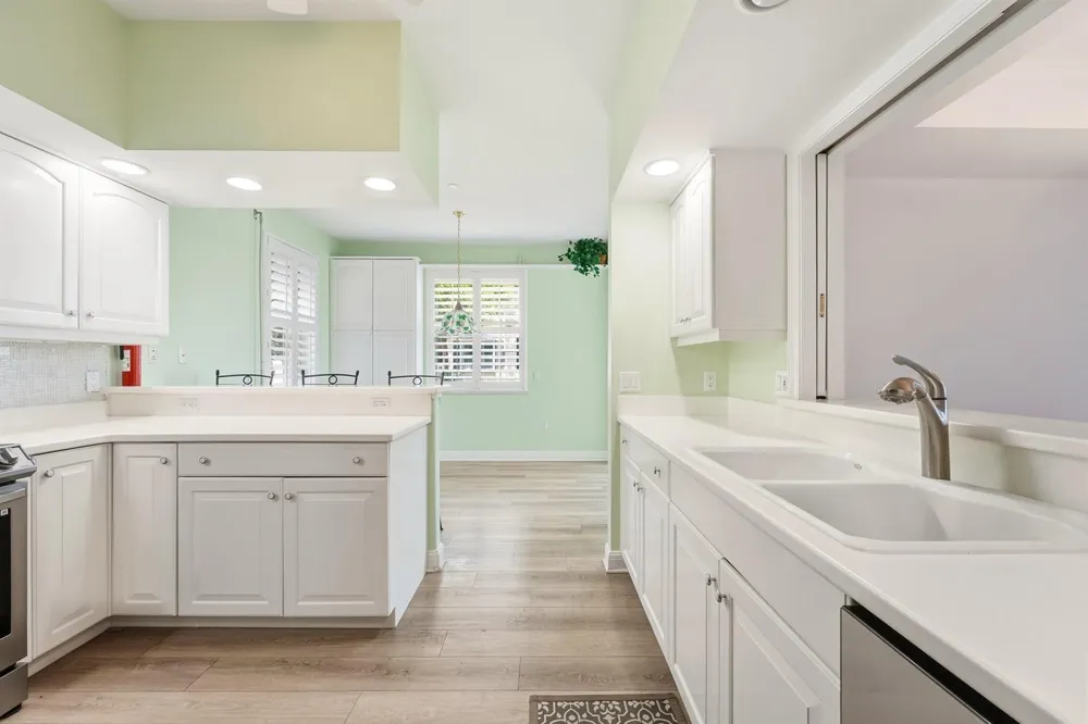 4775 S Harbor Drive #201 Vero Beach, FL 32967