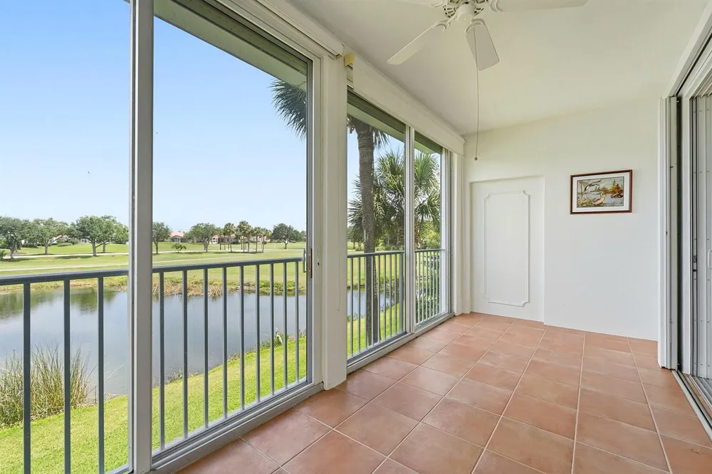 4775 S Harbor Drive #201 Vero Beach, FL 32967