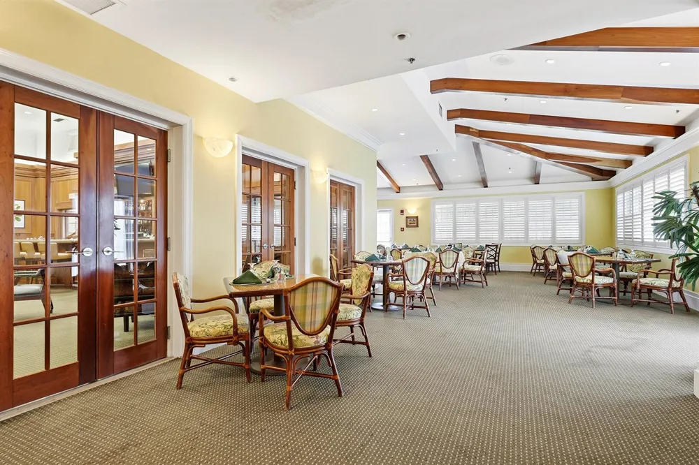 4775 S Harbor Drive #201 Vero Beach, FL 32967