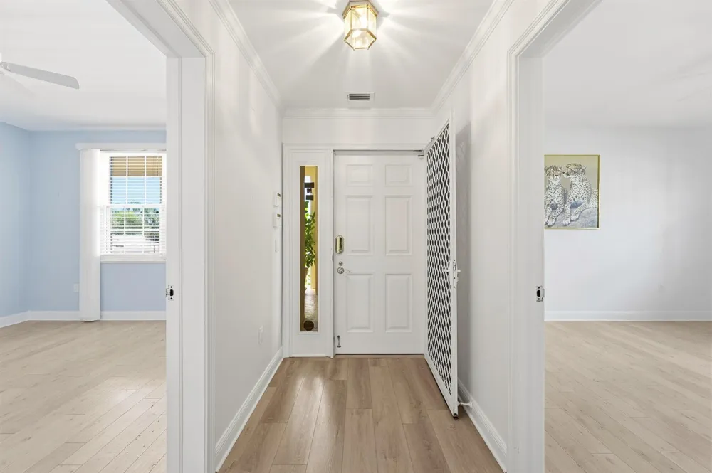 4775 S Harbor Drive #201 Vero Beach, FL 32967