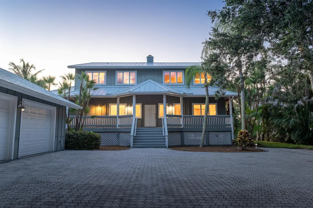 114 SEWALLS POINT ROAD Sewalls Point, FL 34996