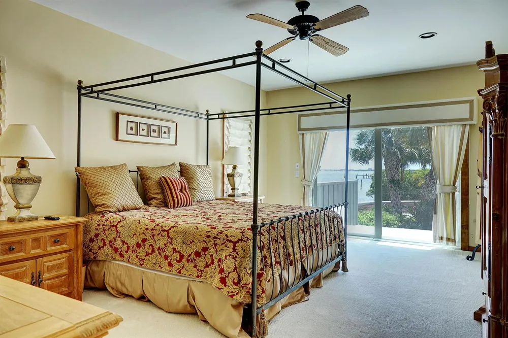 114 SEWALLS POINT ROAD Sewalls Point, FL 34996