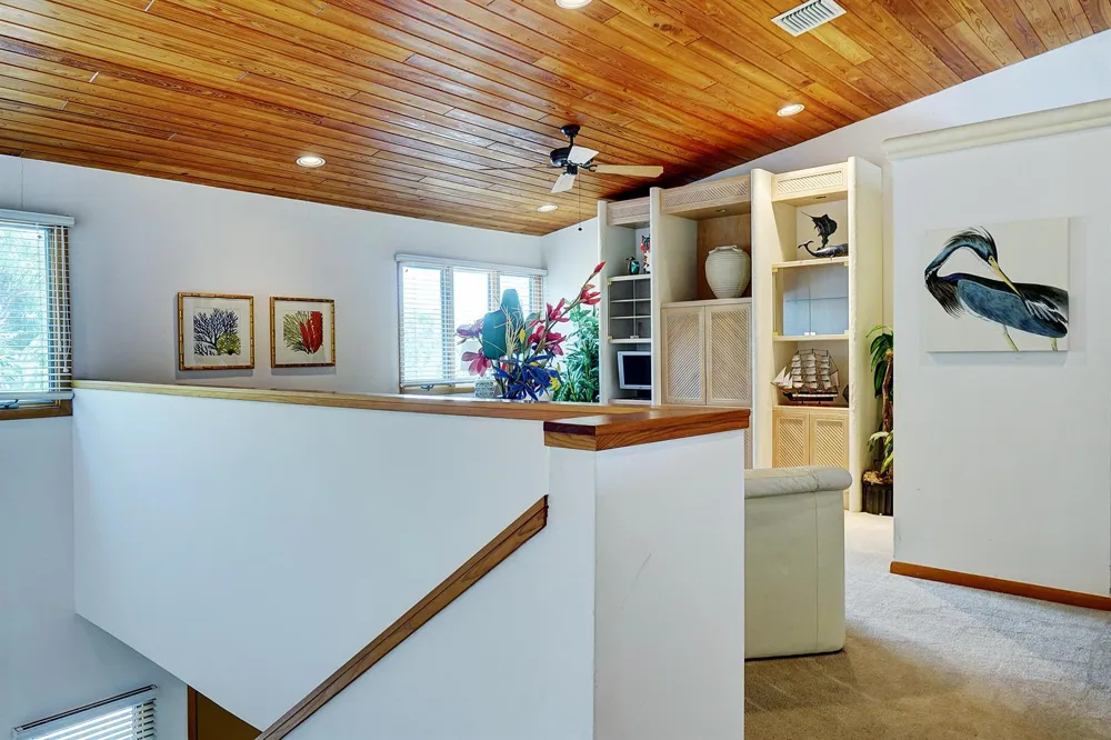 114 SEWALLS POINT ROAD Sewalls Point, FL 34996