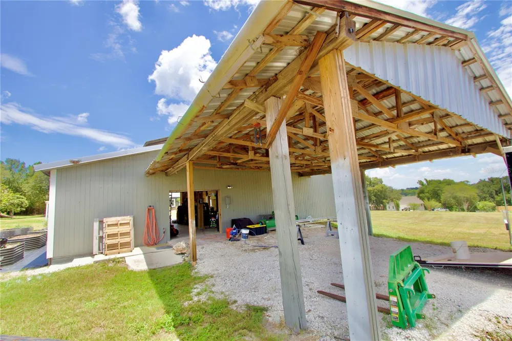 32112 JACK RUSSELL COURT Dade City, FL 33525
