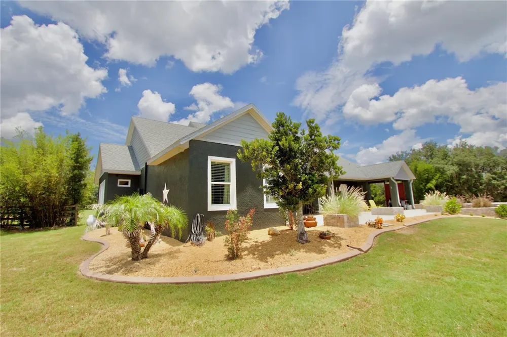 32112 JACK RUSSELL COURT Dade City, FL 33525