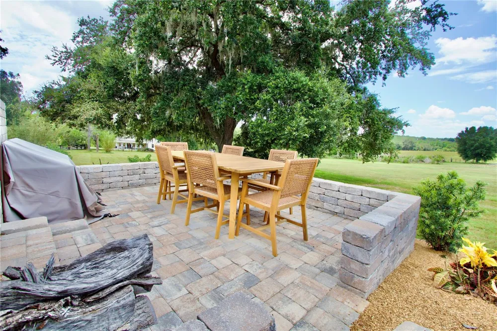32112 JACK RUSSELL COURT Dade City, FL 33525