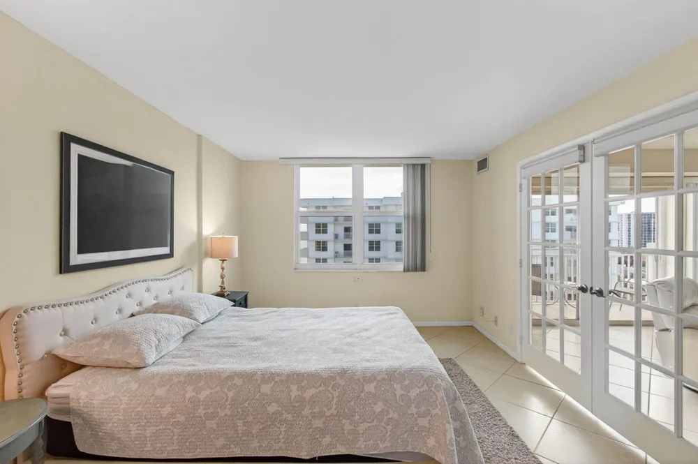 4505 S Ocean Boulevard #905 Highland Beach, FL 33487