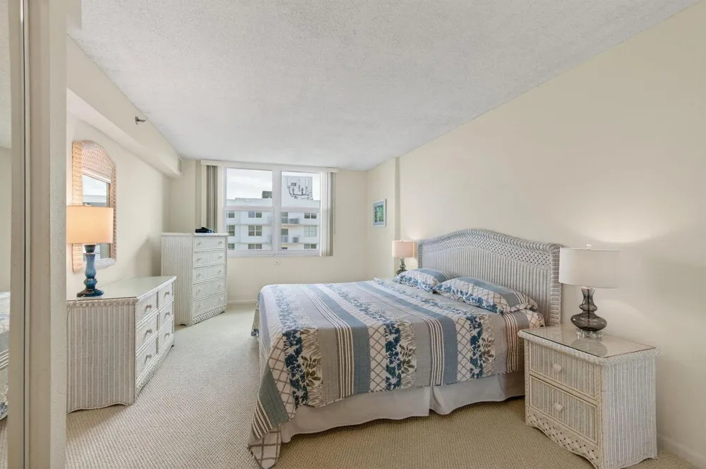 4505 S Ocean Boulevard #905 Highland Beach, FL 33487