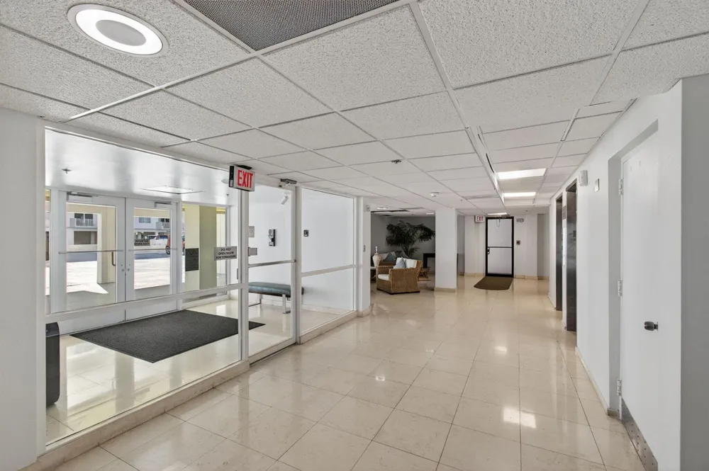 4505 S Ocean Boulevard #905 Highland Beach, FL 33487
