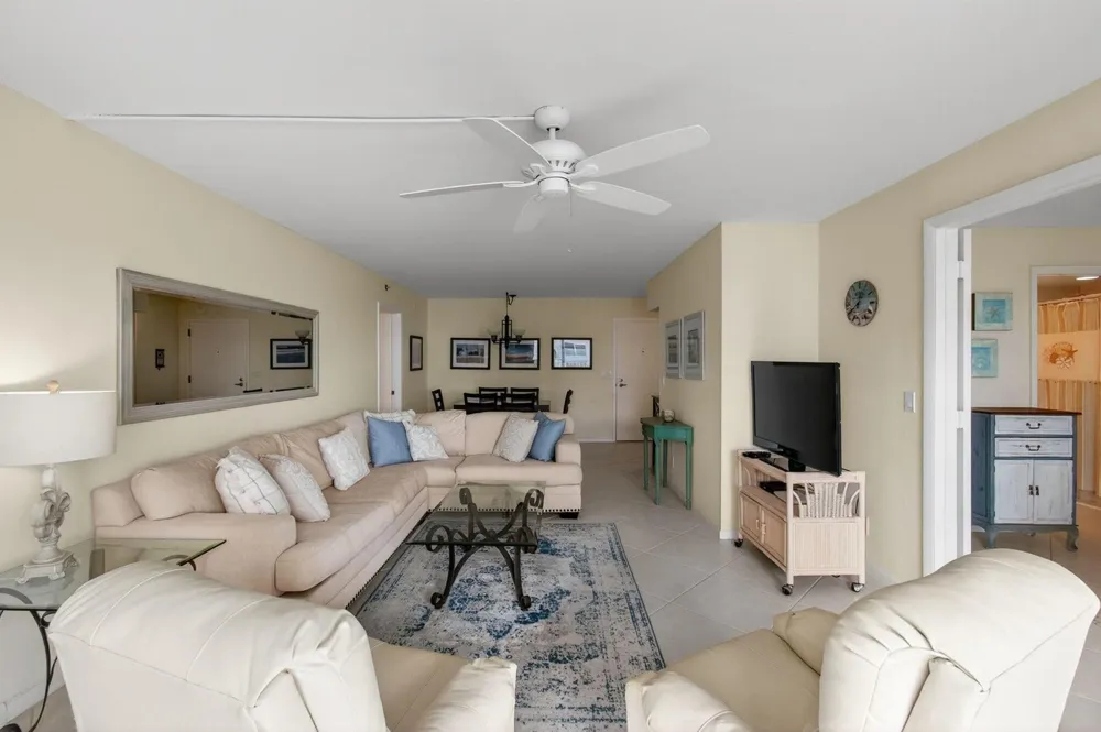 4505 S Ocean Boulevard #905 Highland Beach, FL 33487