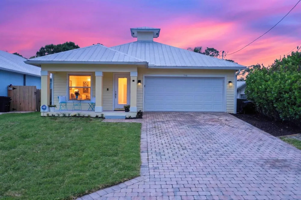 798 SW 33rd Street Palm City, FL 34990