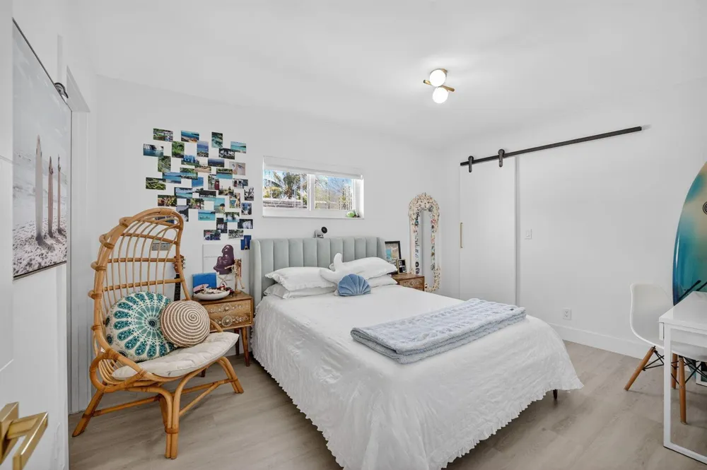 876 NW 6th Avenue Boca Raton, FL 33432
