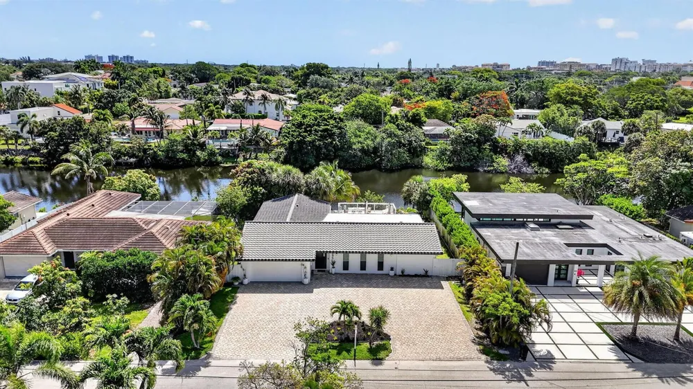 876 NW 6th Avenue Boca Raton, FL 33432