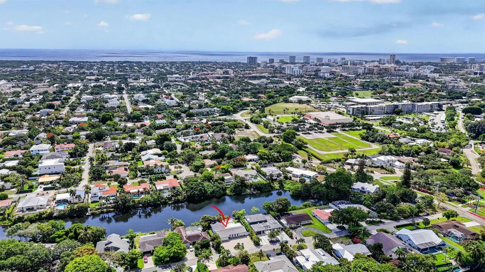 876 NW 6th Avenue Boca Raton, FL 33432