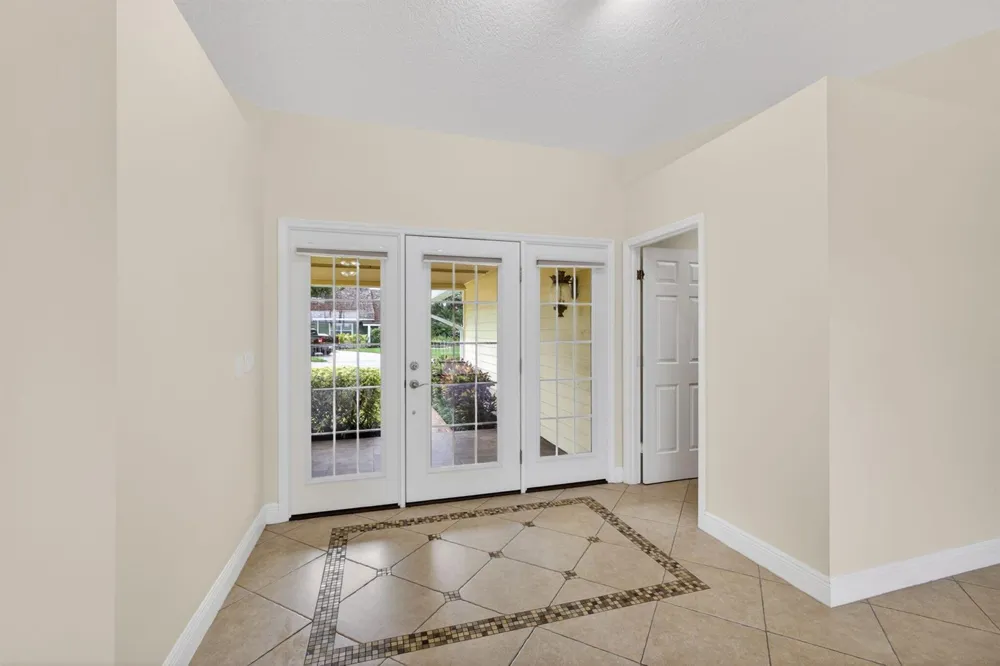 10420 SE Jupiter Narrows Drive Hobe Sound, FL 33455