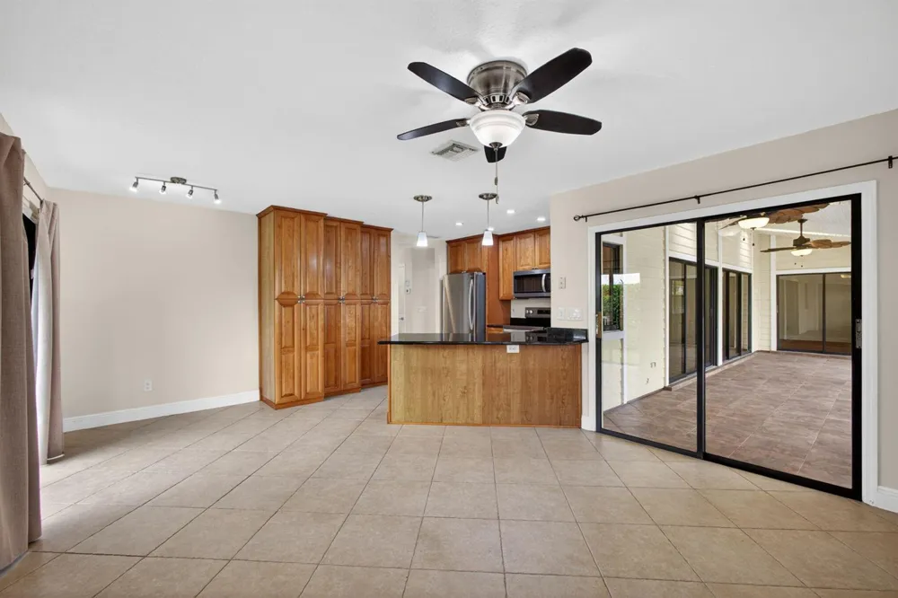 10420 SE Jupiter Narrows Drive Hobe Sound, FL 33455