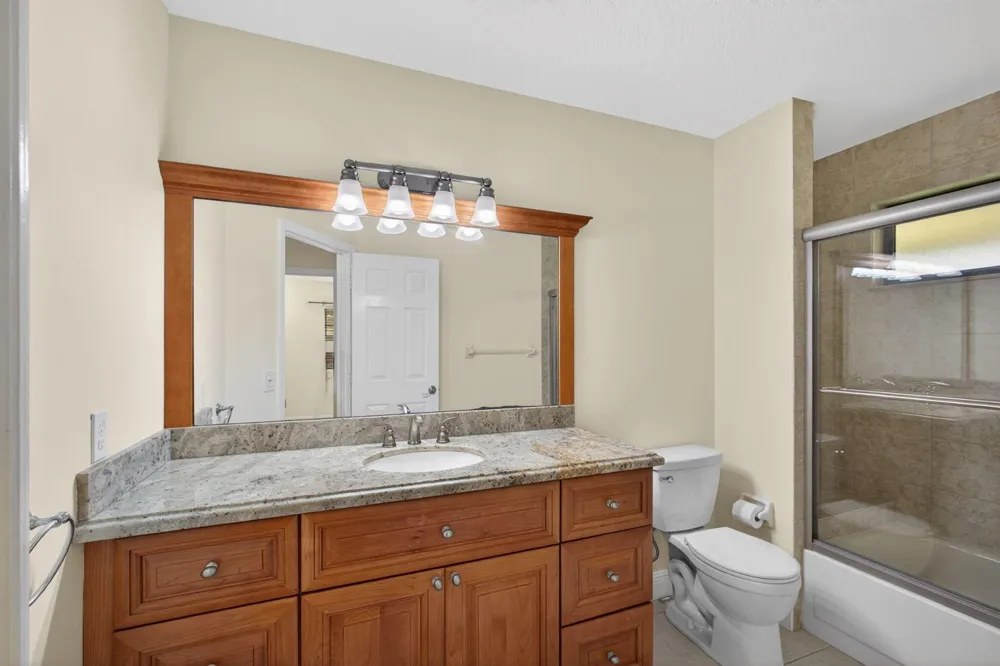 10420 SE Jupiter Narrows Drive Hobe Sound, FL 33455